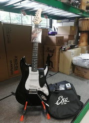 EKO EG-11 Chitarra Elettrica Nera