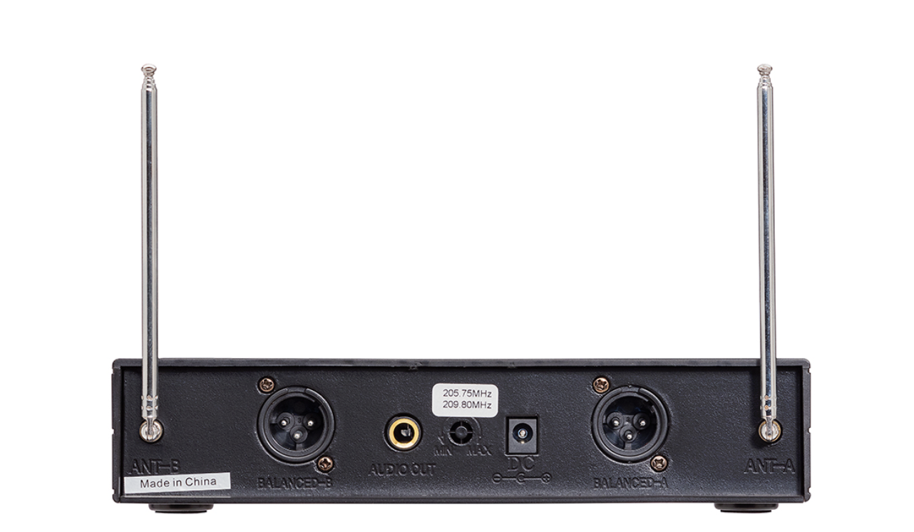 SOUNDSATION WF-V21HHA Radiomicrofono VHF Doppio Plug and Play con 2 Mic. Palmari (213.0 MHz - 215.5 MHz)