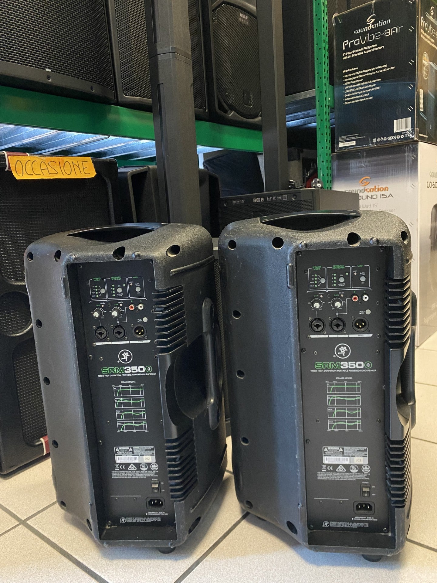 Mackie SRM 350 V3 Coppia diffusori amplificati usati