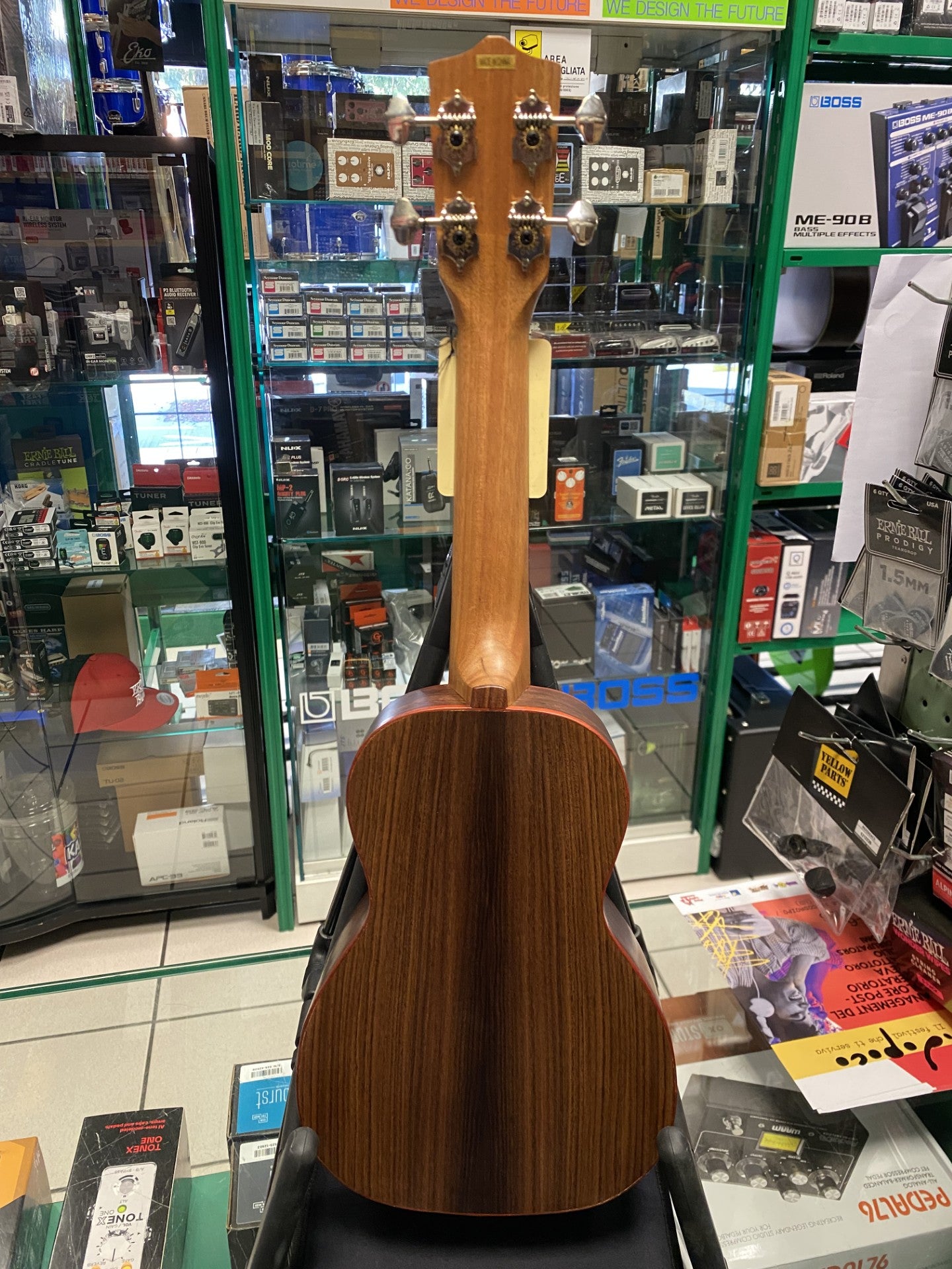 Leho LHUS-LMT/Finish Ukulele Soprano con borsa