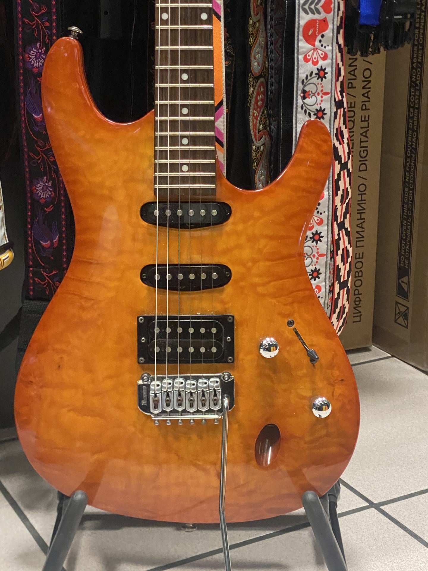 Ibanez SA160 QM Usata