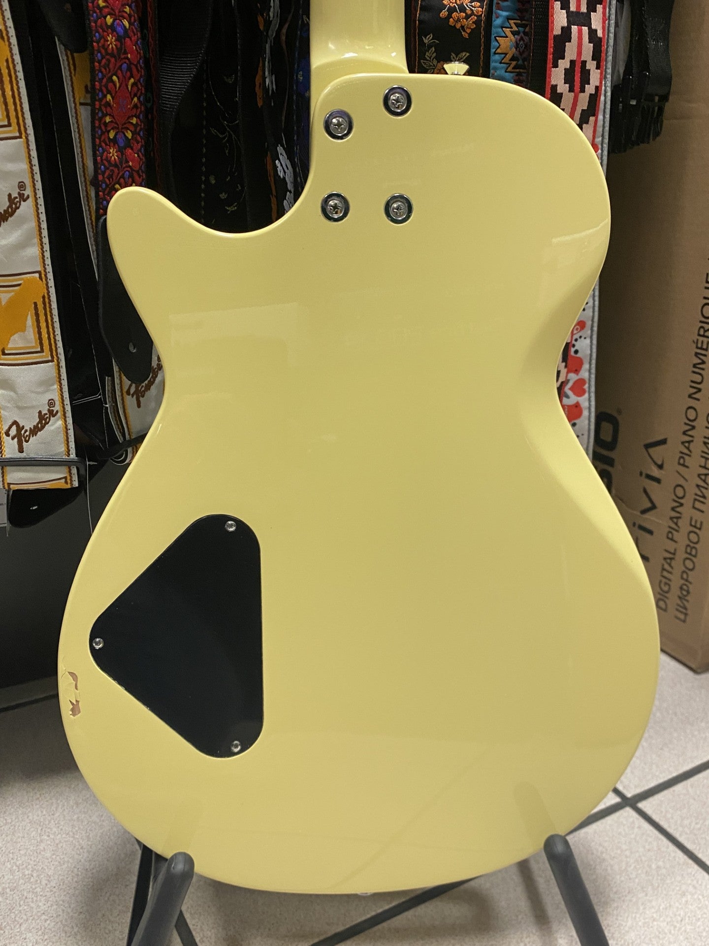 Gretsch Streamliner Jet Club Aged White Usata