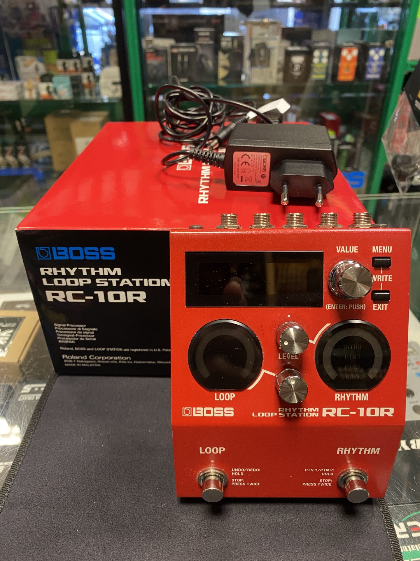 Boss RC-10R Rhythm Loop Station Usata