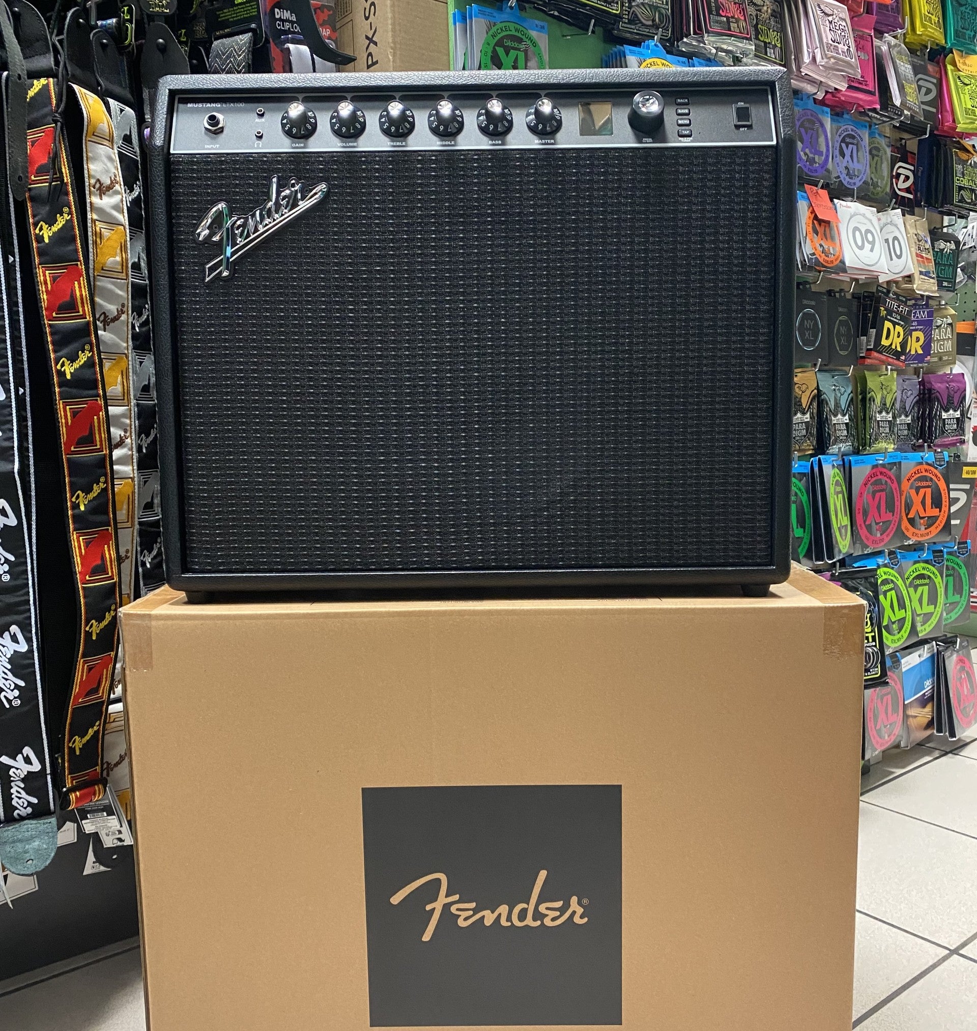 Fender Mustang LTX100 Usato con imballo