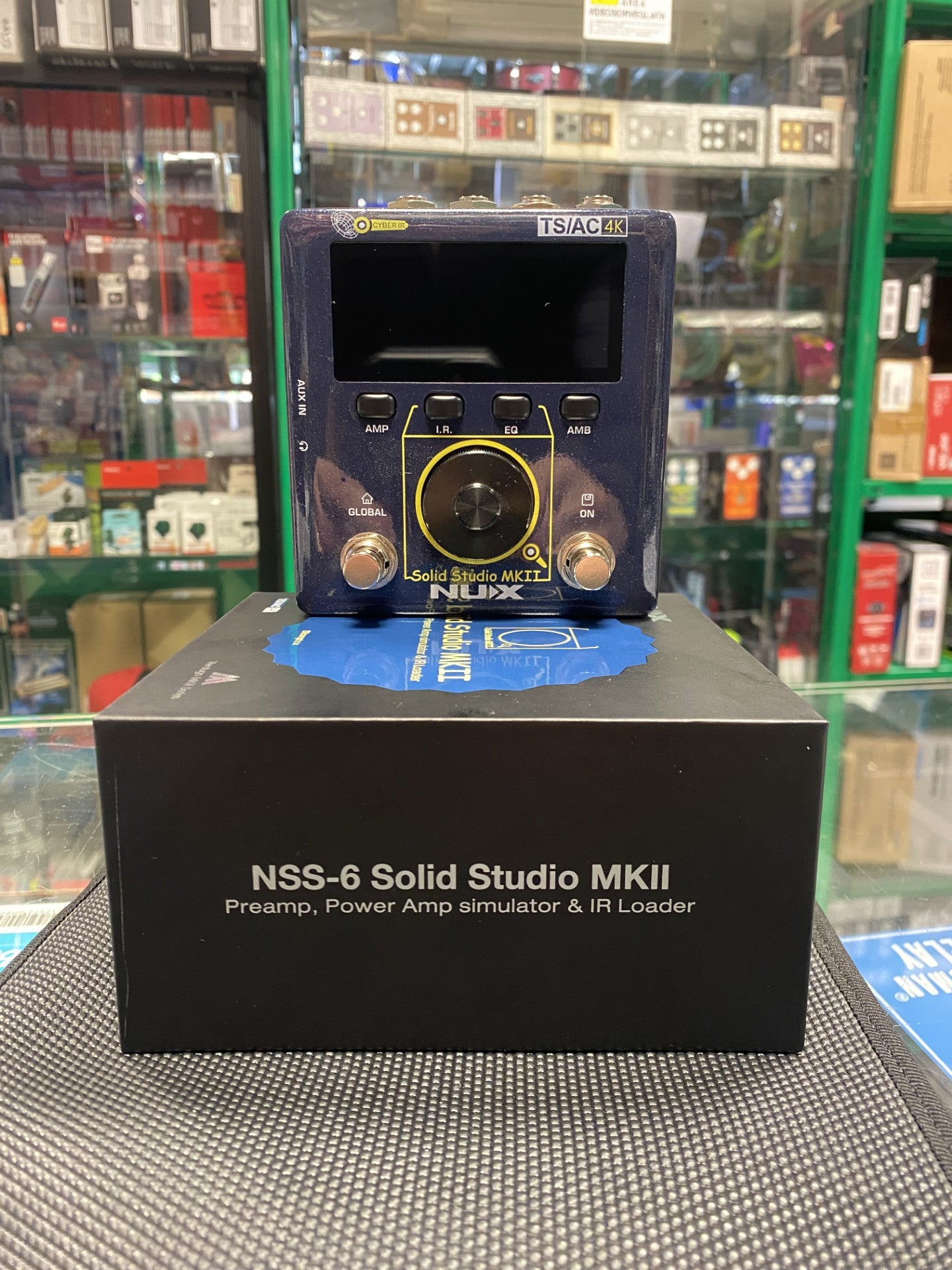 NUX NSS-6 SOLID STUDIO MKII Usato