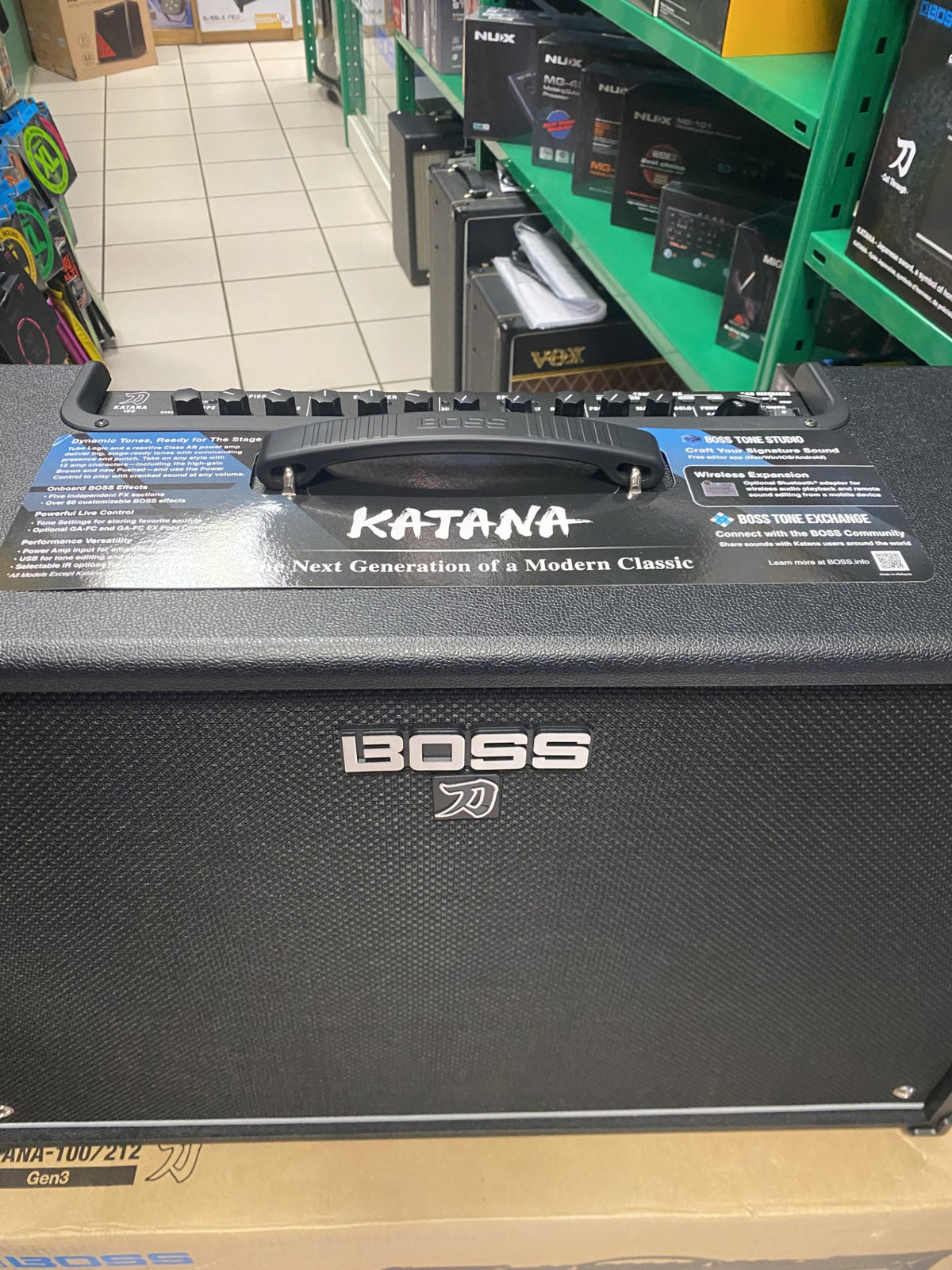 BOSS Katana 100/212 Gen 3 Usato con imballo