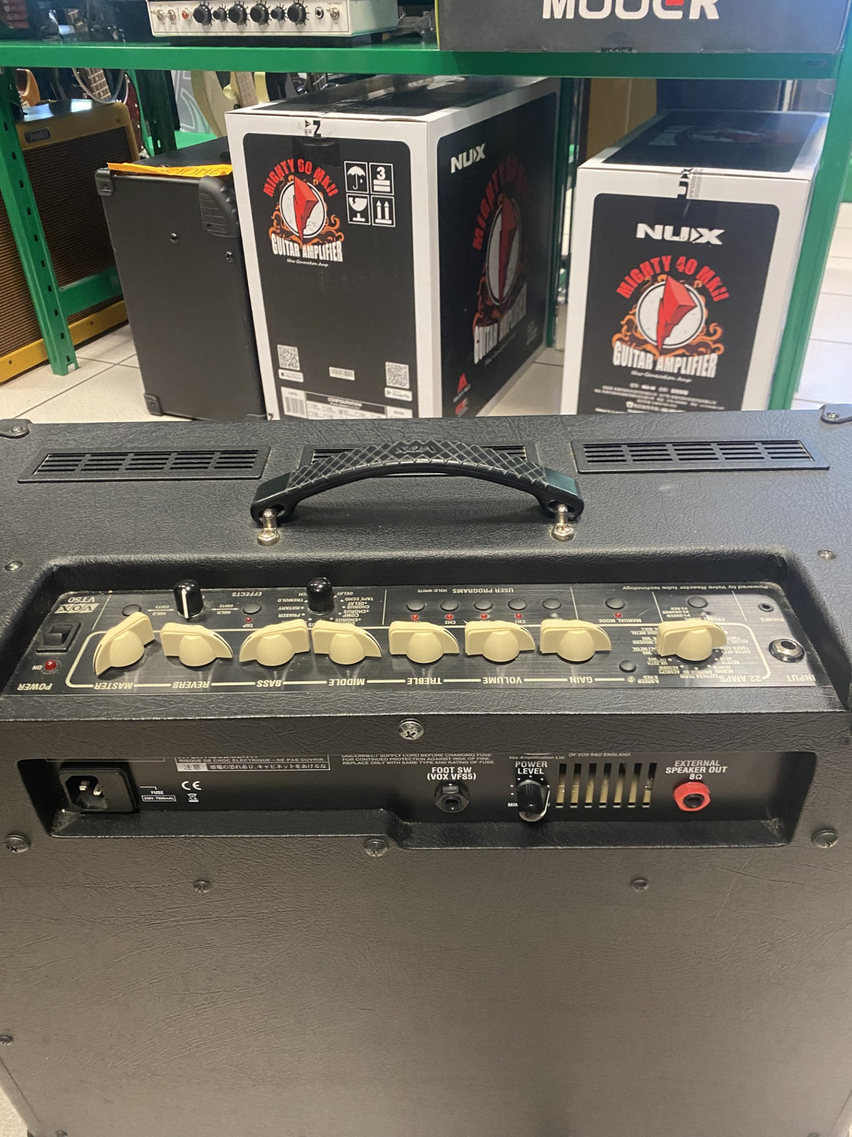 Vox VT50 combo per chitarra Usato