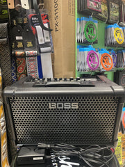 BOSS Cube Street II Black Usato Senza imballo