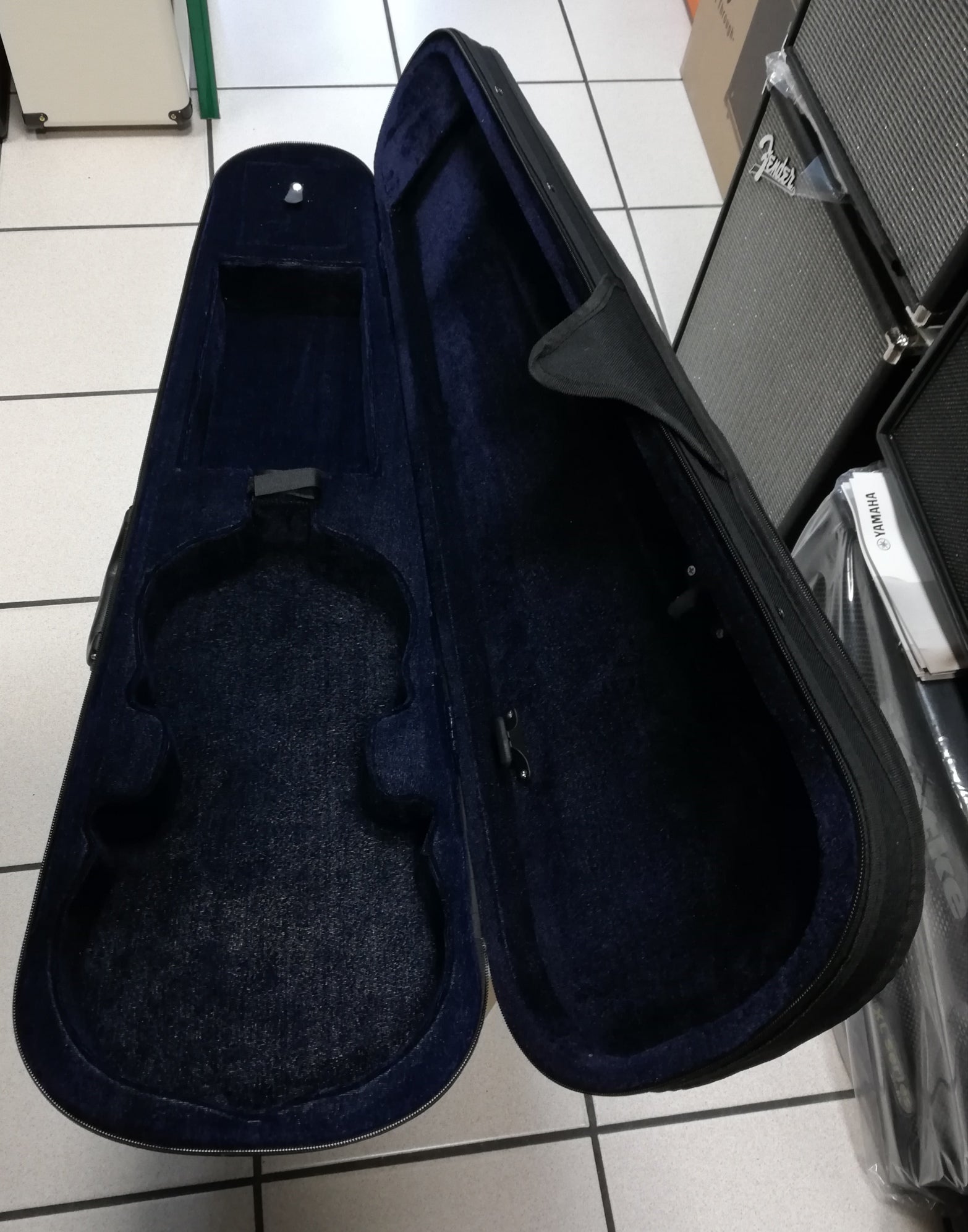 SOUNDSATION RS-105 44 Custodia sagomata semirigida per violino 4/4  A296A