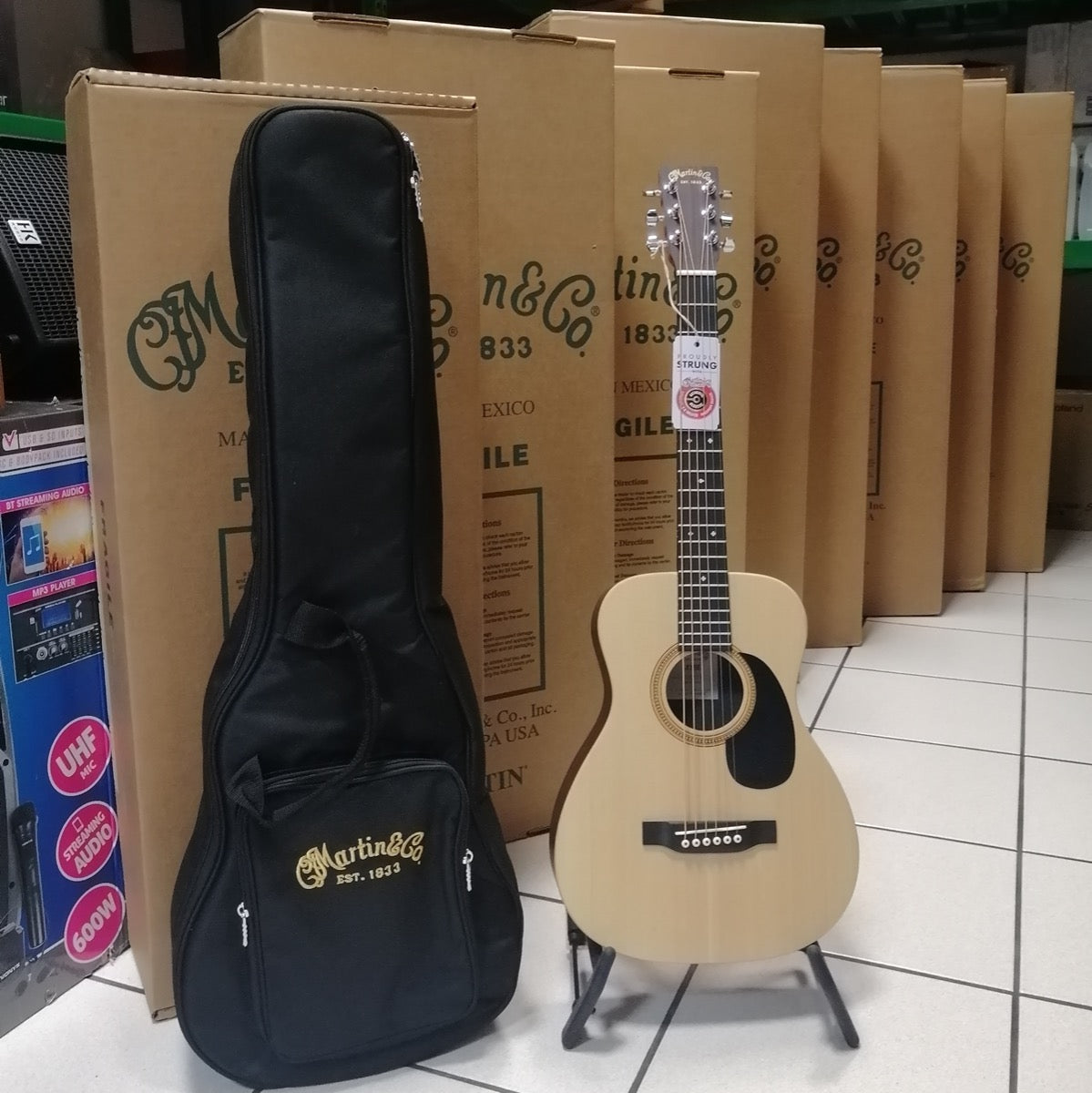 MARTIN LX1RE Little Martin