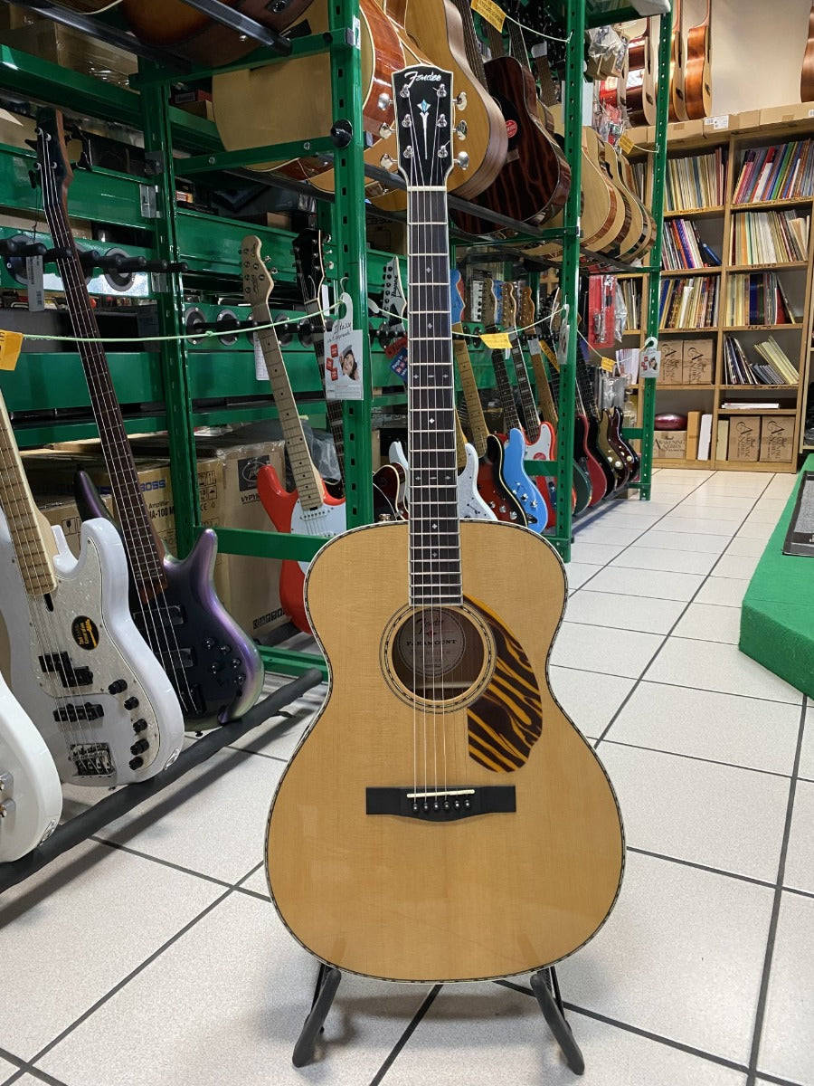 Fender PO-220E ORCHESTRA W/C, NAT con astuccio Demo Negozio