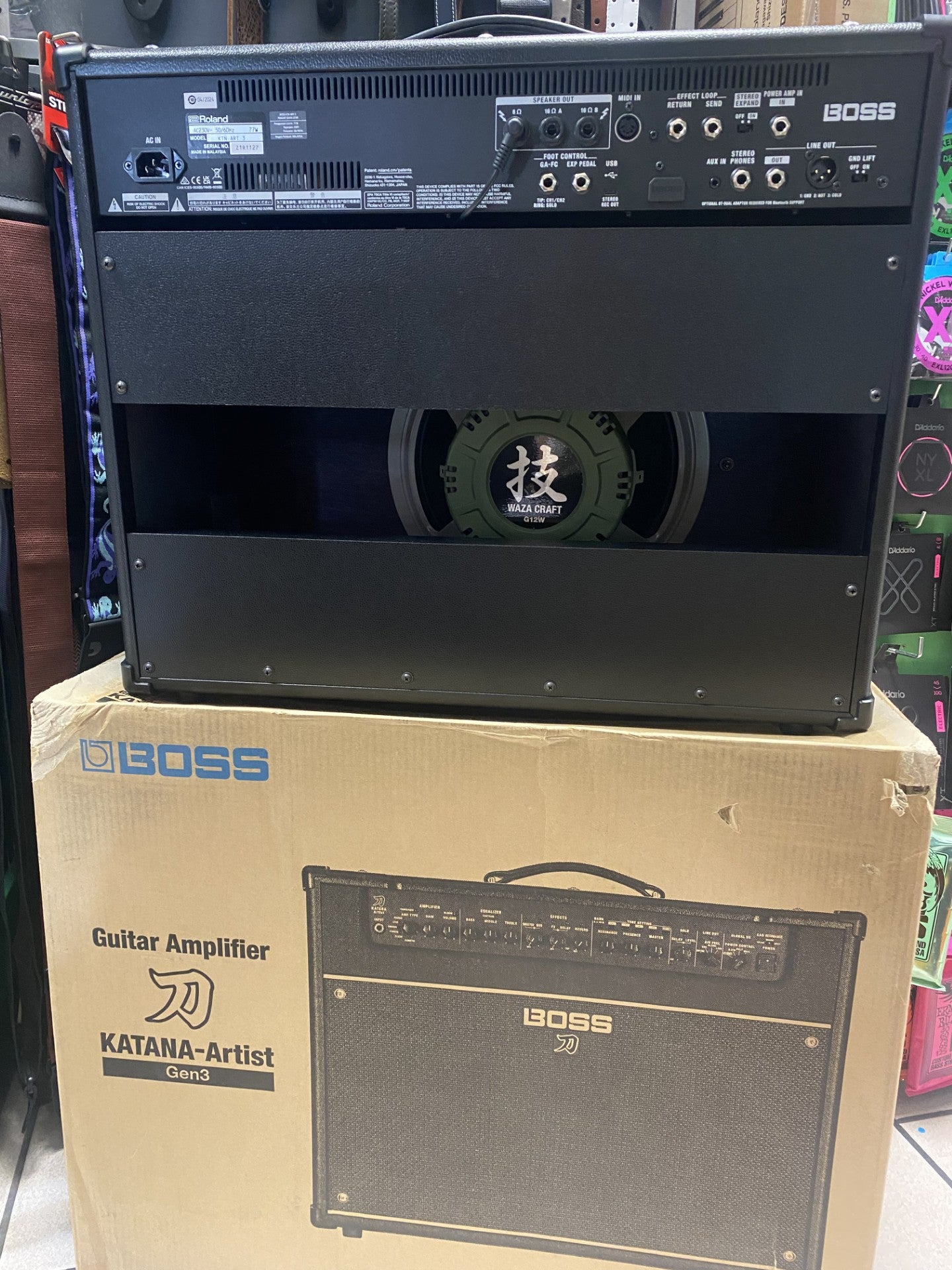 Boss Katana Artist Gen 3 Usato