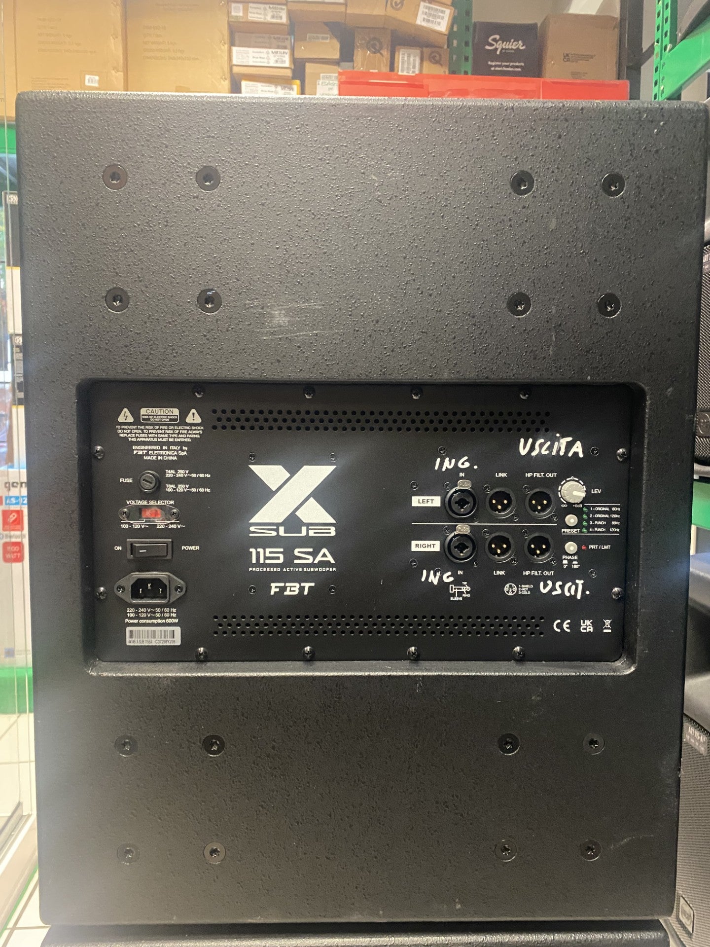 FBT X-SUB 115SA Usato