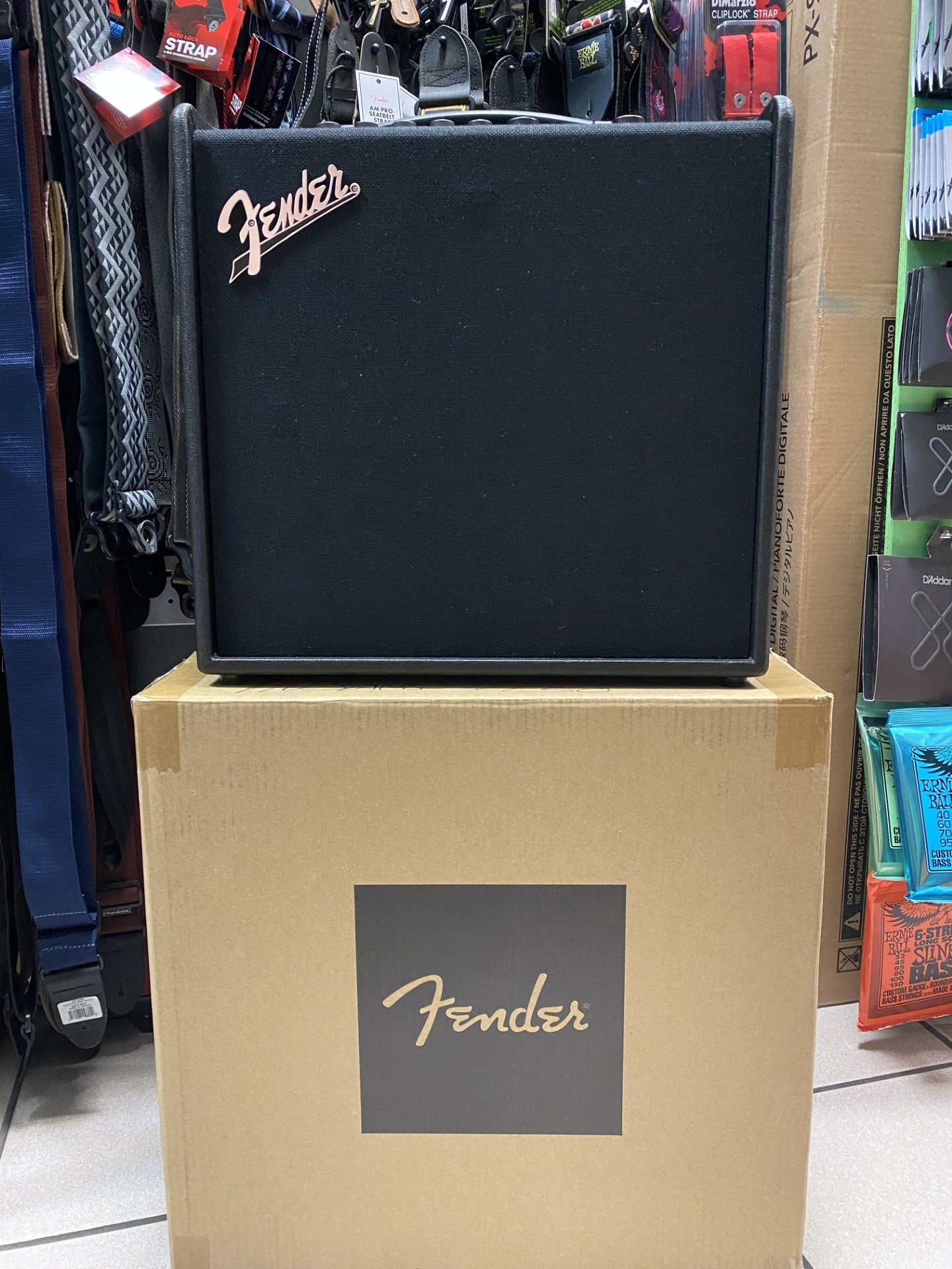 Fender Mustang  LT50 combo per chitarra Usato