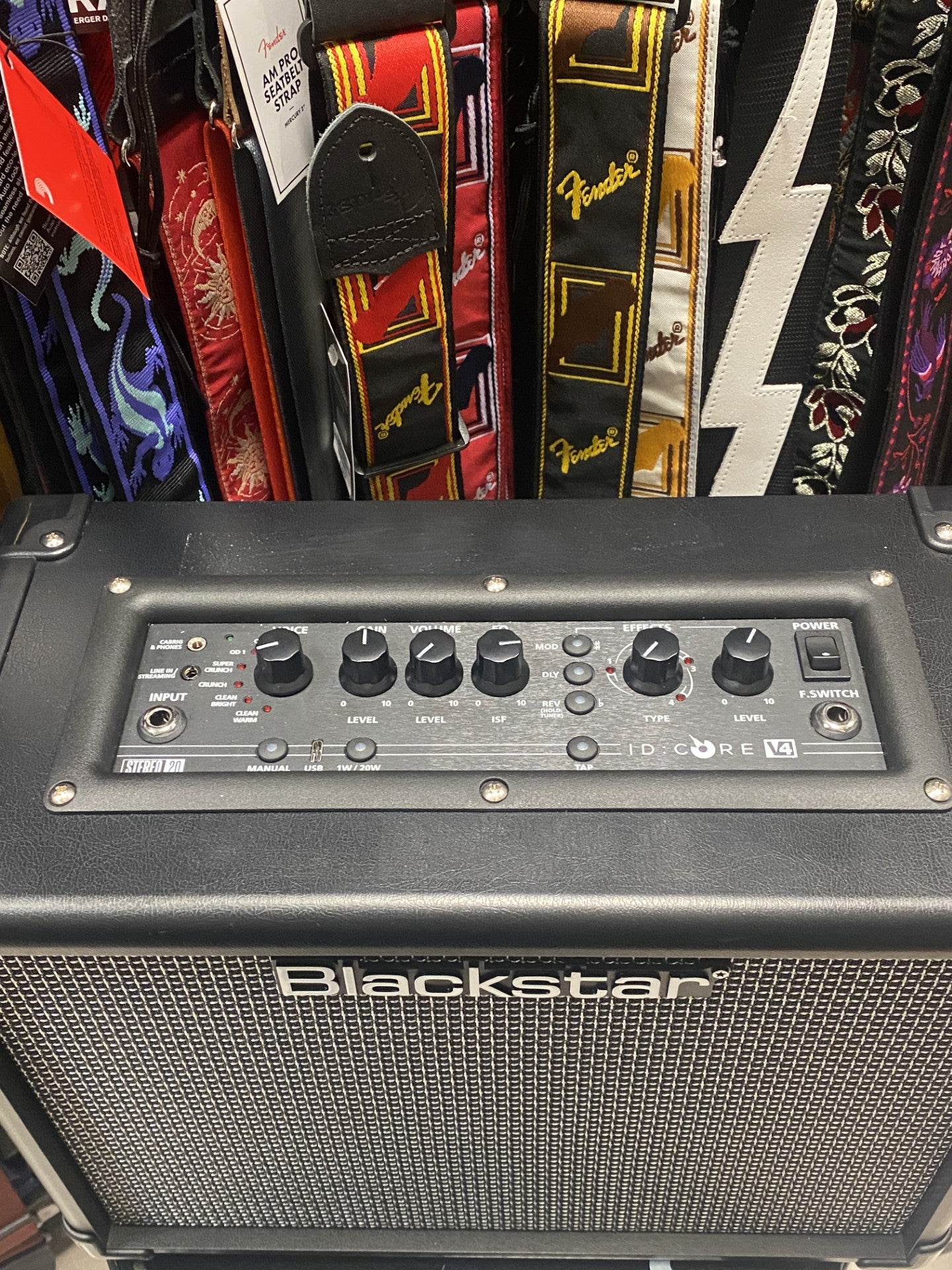 BLACKSTAR ID:Core 20 V4 Usato senza imballo