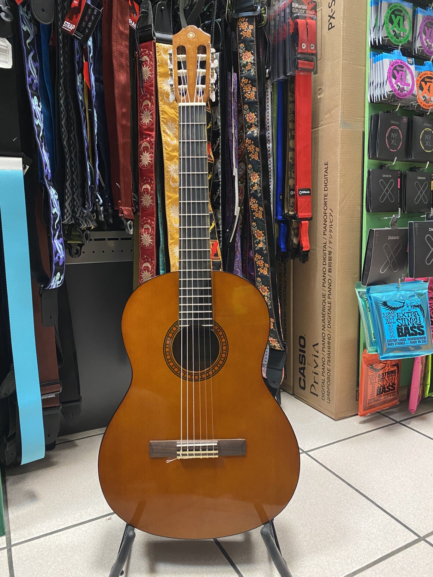 YAMAHA CS40 CHITARRA CLASSICA 3/4 Usata