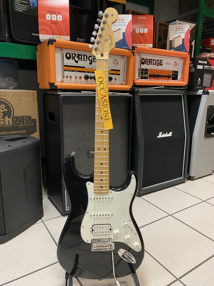 Fender Player Stratocaster HSS, Maple Fingerboard, Black Usata