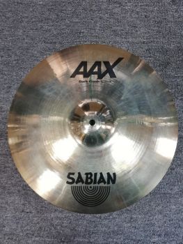 Sabian AAX Dark Crash da 15" prezzo B-Stock
