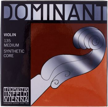 Thomastik Dominant 135 Medium 4/4 Violin String Set